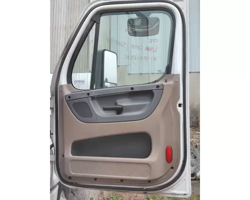 FREIGHTLINER CASCADIA 125 DOOR ASSEMBLY, FRONT