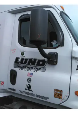 FREIGHTLINER CASCADIA 125 DOOR ASSEMBLY, FRONT