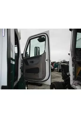 FREIGHTLINER CASCADIA 125 DOOR ASSEMBLY, FRONT