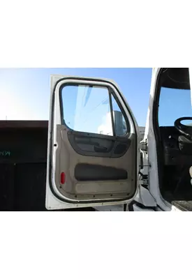 FREIGHTLINER CASCADIA 125 DOOR ASSEMBLY, FRONT