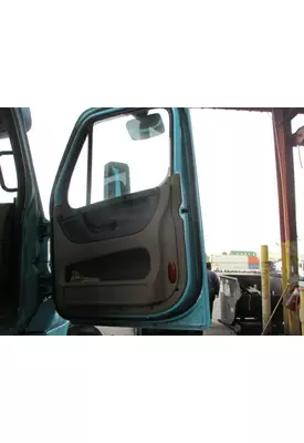 FREIGHTLINER CASCADIA 125 DOOR ASSEMBLY, FRONT