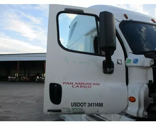 FREIGHTLINER CASCADIA 125 DOOR ASSEMBLY, FRONT