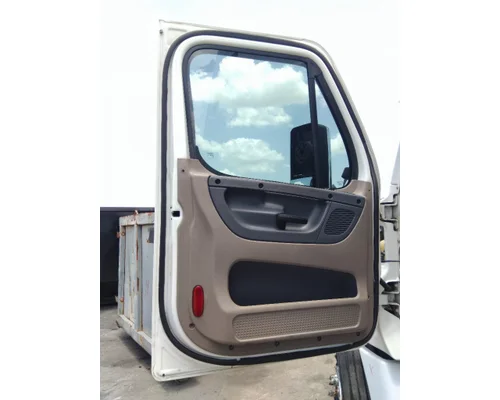 FREIGHTLINER CASCADIA 125 DOOR ASSEMBLY, FRONT