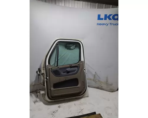 FREIGHTLINER CASCADIA 125 DOOR ASSEMBLY, FRONT