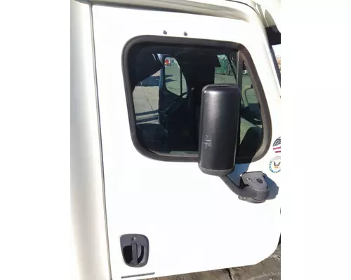 FREIGHTLINER CASCADIA 125 DOOR ASSEMBLY, FRONT