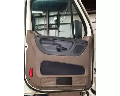 FREIGHTLINER CASCADIA 125 DOOR ASSEMBLY, FRONT