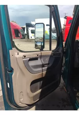 FREIGHTLINER CASCADIA 125 DOOR ASSEMBLY, FRONT