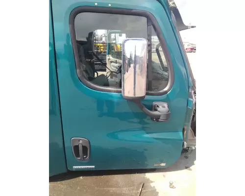 FREIGHTLINER CASCADIA 125 DOOR ASSEMBLY, FRONT