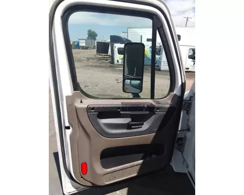 FREIGHTLINER CASCADIA 125 DOOR ASSEMBLY, FRONT
