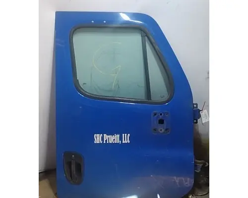 FREIGHTLINER CASCADIA 125 DOOR ASSEMBLY, FRONT