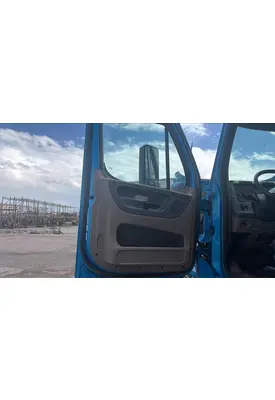 FREIGHTLINER CASCADIA 125 DOOR ASSEMBLY, FRONT