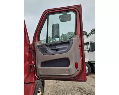 FREIGHTLINER CASCADIA 125 DOOR ASSEMBLY, FRONT