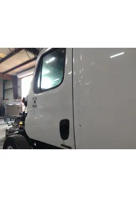 FREIGHTLINER CASCADIA 125 DOOR ASSEMBLY, FRONT
