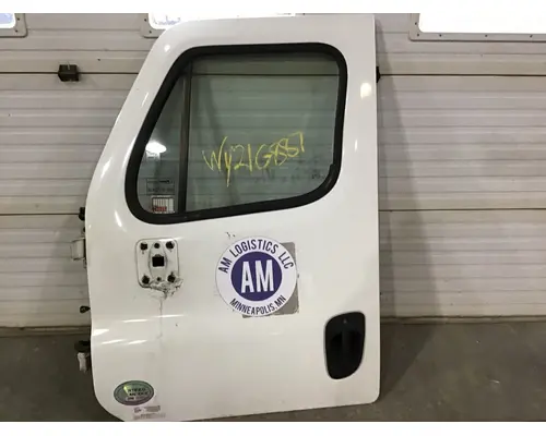 FREIGHTLINER CASCADIA 125 DOOR ASSEMBLY, FRONT