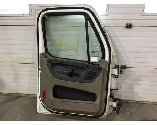 FREIGHTLINER CASCADIA 125 DOOR ASSEMBLY, FRONT