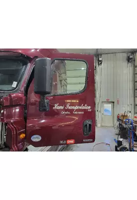 FREIGHTLINER CASCADIA 125 DOOR ASSEMBLY, FRONT