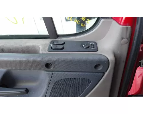 FREIGHTLINER CASCADIA 125 DOOR ASSEMBLY, FRONT