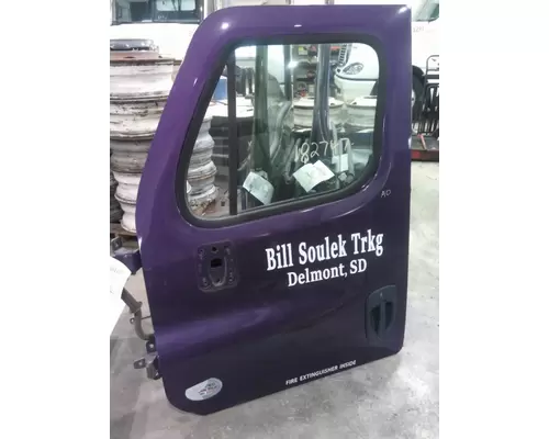 FREIGHTLINER CASCADIA 125 DOOR ASSEMBLY, FRONT