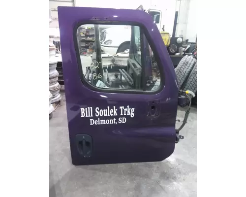 FREIGHTLINER CASCADIA 125 DOOR ASSEMBLY, FRONT