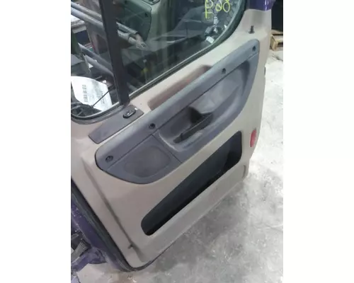 FREIGHTLINER CASCADIA 125 DOOR ASSEMBLY, FRONT
