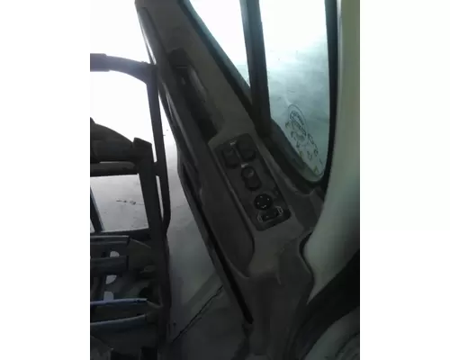 FREIGHTLINER CASCADIA 125 DOOR ASSEMBLY, FRONT