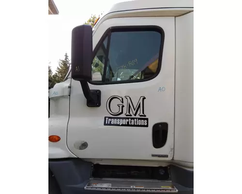 FREIGHTLINER CASCADIA 125 DOOR ASSEMBLY, FRONT