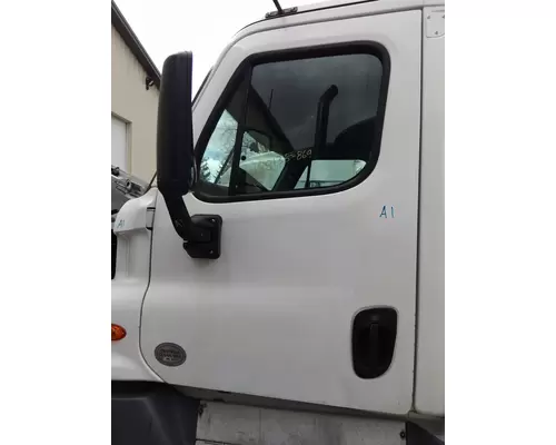 FREIGHTLINER CASCADIA 125 DOOR ASSEMBLY, FRONT