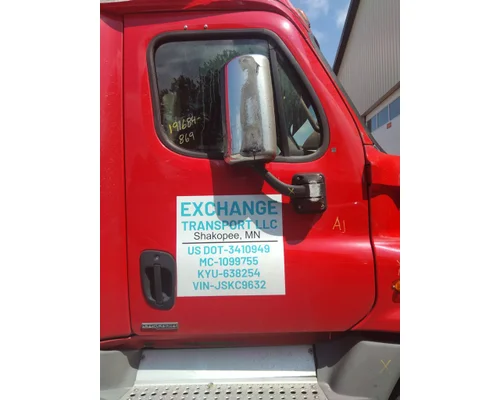 FREIGHTLINER CASCADIA 125 DOOR ASSEMBLY, FRONT
