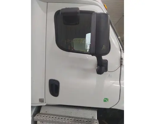 FREIGHTLINER CASCADIA 125 DOOR ASSEMBLY, FRONT
