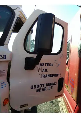 FREIGHTLINER CASCADIA 125 DOOR ASSEMBLY, FRONT