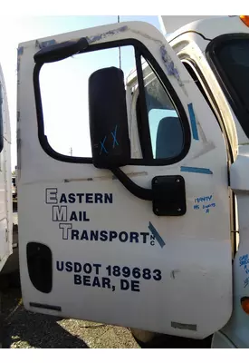 FREIGHTLINER CASCADIA 125 DOOR ASSEMBLY, FRONT