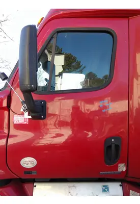 FREIGHTLINER CASCADIA 125 DOOR ASSEMBLY, FRONT
