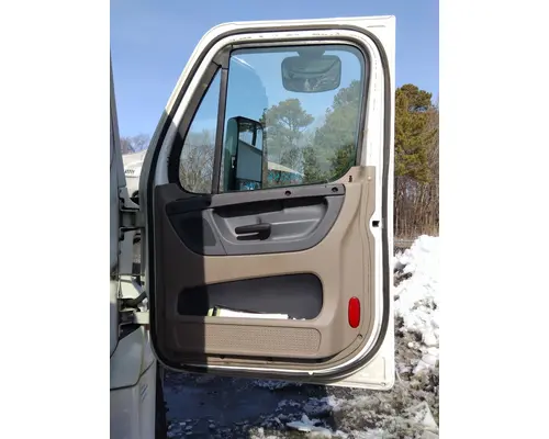 FREIGHTLINER CASCADIA 125 DOOR ASSEMBLY, FRONT