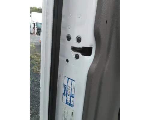 FREIGHTLINER CASCADIA 125 DOOR ASSEMBLY, FRONT