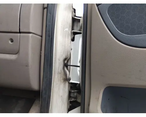 FREIGHTLINER CASCADIA 125 DOOR ASSEMBLY, FRONT