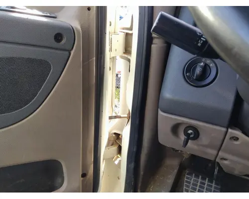 FREIGHTLINER CASCADIA 125 DOOR ASSEMBLY, FRONT
