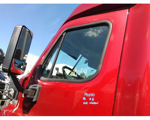 FREIGHTLINER CASCADIA 125 DOOR ASSEMBLY, FRONT