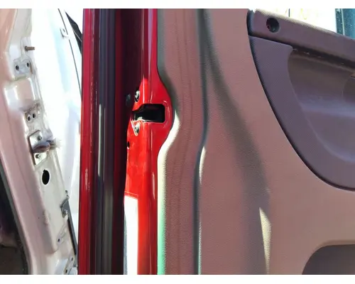 FREIGHTLINER CASCADIA 125 DOOR ASSEMBLY, FRONT