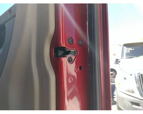 FREIGHTLINER CASCADIA 125 DOOR ASSEMBLY, FRONT