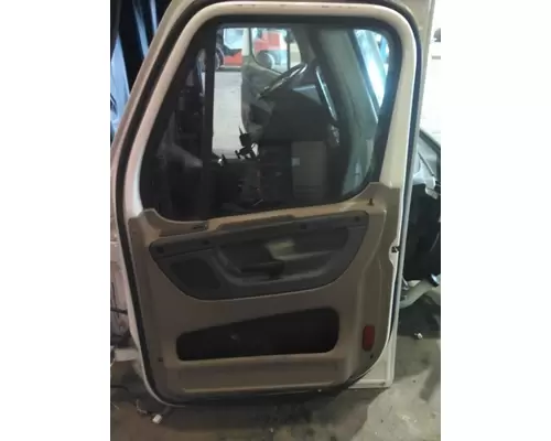 FREIGHTLINER CASCADIA 125 DOOR ASSEMBLY, FRONT