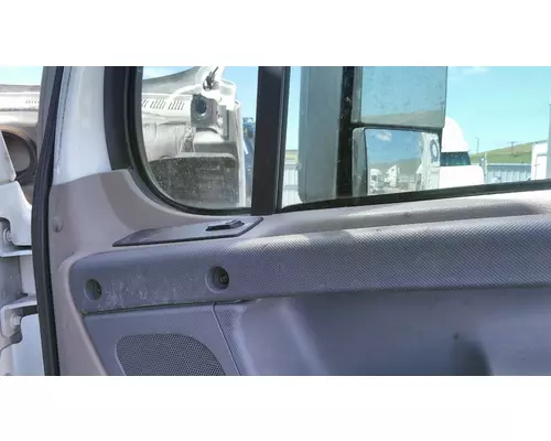 FREIGHTLINER CASCADIA 125 DOOR ASSEMBLY, FRONT