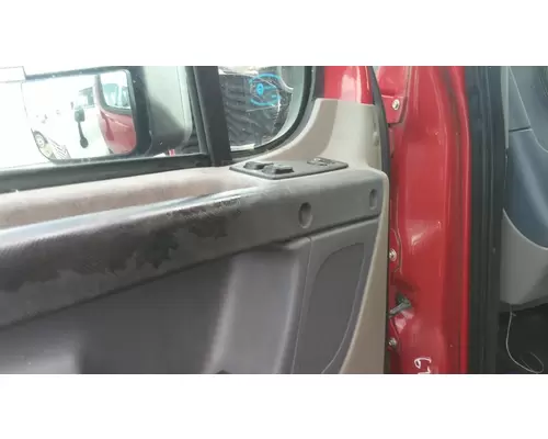 FREIGHTLINER CASCADIA 125 DOOR ASSEMBLY, FRONT
