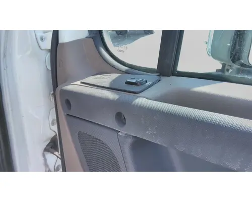 FREIGHTLINER CASCADIA 125 DOOR ASSEMBLY, FRONT