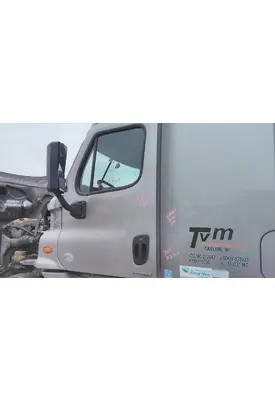 FREIGHTLINER CASCADIA 125 DOOR ASSEMBLY, FRONT
