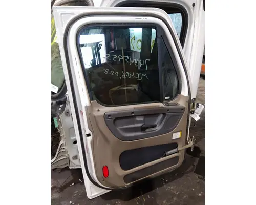FREIGHTLINER CASCADIA 125 DOOR ASSEMBLY, FRONT