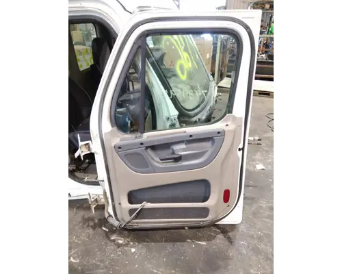FREIGHTLINER CASCADIA 125 DOOR ASSEMBLY, FRONT