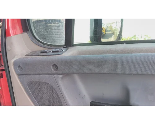 FREIGHTLINER CASCADIA 125 DOOR ASSEMBLY, FRONT