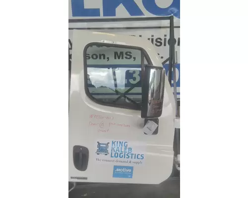 FREIGHTLINER CASCADIA 125 DOOR ASSEMBLY, FRONT