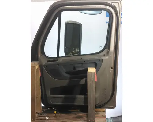 FREIGHTLINER CASCADIA 125 DOOR ASSEMBLY, FRONT
