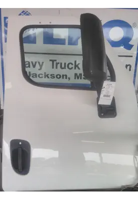 FREIGHTLINER CASCADIA 125 DOOR ASSEMBLY, FRONT